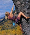 Arrampicare sulla Parete Rocciosa di Brentino Belluno